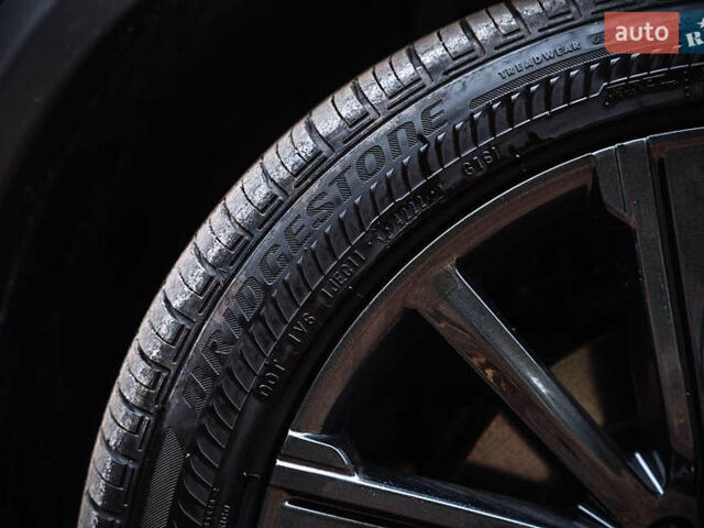 Черный Инфинити QX50, объемом двигателя 2 л и пробегом 64 тыс. км за 24500 $, фото 23 на Automoto.ua