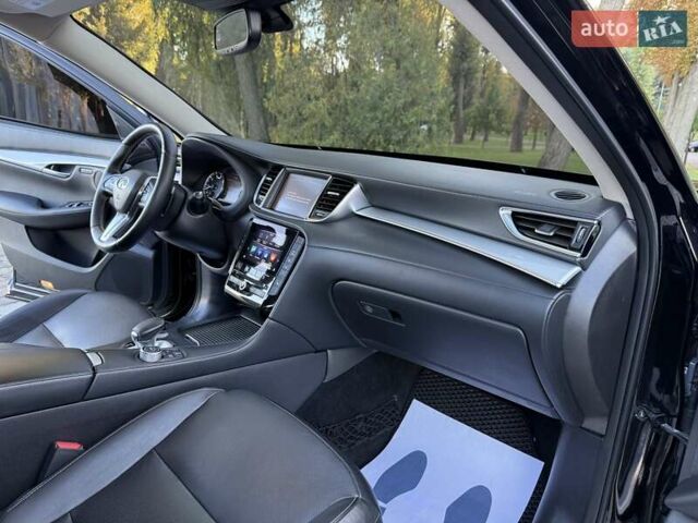 Черный Инфинити QX50, объемом двигателя 2 л и пробегом 84 тыс. км за 23999 $, фото 147 на Automoto.ua