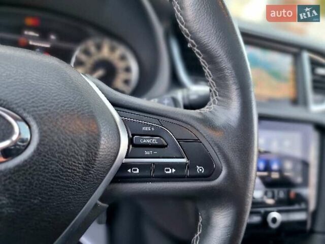 Черный Инфинити QX50, объемом двигателя 2 л и пробегом 68 тыс. км за 23500 $, фото 50 на Automoto.ua