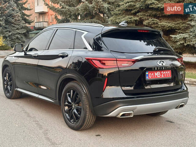 Черный Инфинити QX50, объемом двигателя 1.99 л и пробегом 120 тыс. км за 20350 $, фото 13 на Automoto.ua