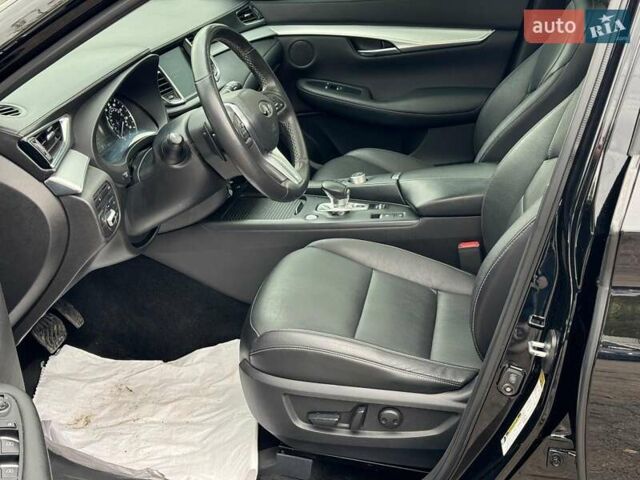 Черный Инфинити QX50, объемом двигателя 2 л и пробегом 87 тыс. км за 23290 $, фото 14 на Automoto.ua