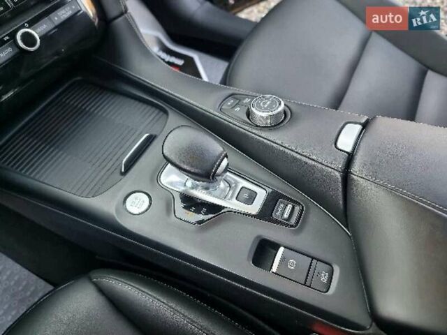 Черный Инфинити QX50, объемом двигателя 2 л и пробегом 68 тыс. км за 23500 $, фото 55 на Automoto.ua