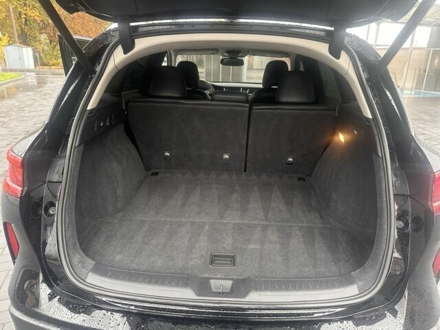 Чорний Інфініті QX50, об'ємом двигуна 2 л та пробігом 120 тис. км за 20800 $, фото 21 на Automoto.ua