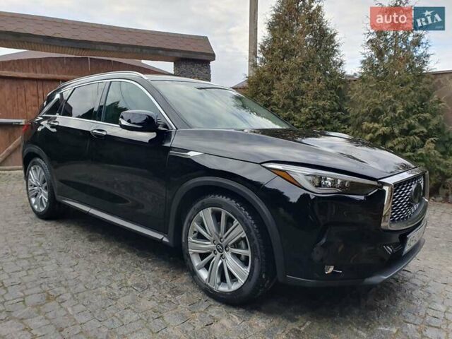 Чорний Інфініті QX50, об'ємом двигуна 2 л та пробігом 5 тис. км за 32500 $, фото 6 на Automoto.ua