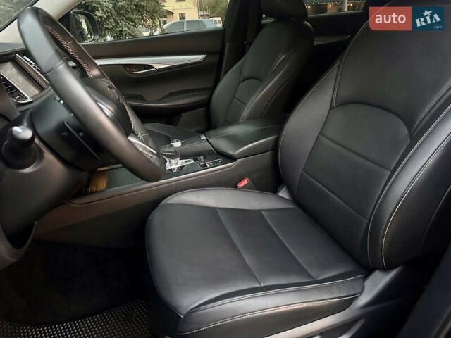 Черный Инфинити QX50, объемом двигателя 1.99 л и пробегом 120 тыс. км за 20350 $, фото 59 на Automoto.ua