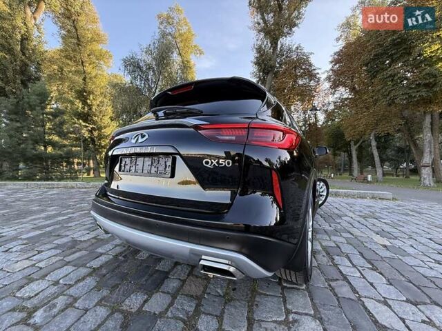 Черный Инфинити QX50, объемом двигателя 2 л и пробегом 84 тыс. км за 23999 $, фото 89 на Automoto.ua