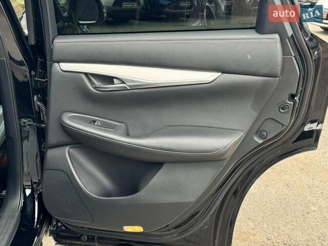 Черный Инфинити QX50, объемом двигателя 2 л и пробегом 87 тыс. км за 23290 $, фото 22 на Automoto.ua