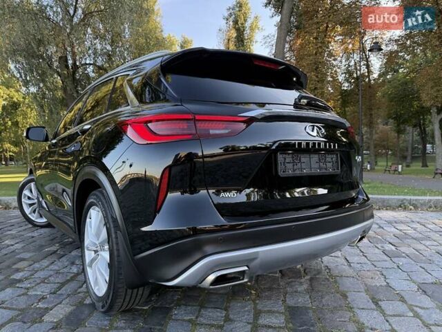 Черный Инфинити QX50, объемом двигателя 2 л и пробегом 84 тыс. км за 23999 $, фото 63 на Automoto.ua