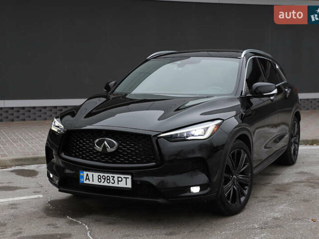 Черный Инфинити QX50, объемом двигателя 2 л и пробегом 63 тыс. км за 26500 $, фото 1 на Automoto.ua