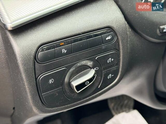 Черный Инфинити QX50, объемом двигателя 2 л и пробегом 87 тыс. км за 23290 $, фото 17 на Automoto.ua