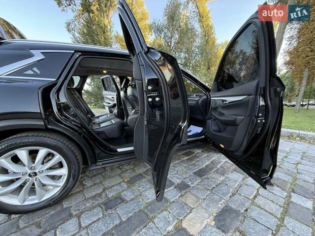 Черный Инфинити QX50, объемом двигателя 2 л и пробегом 84 тыс. км за 23999 $, фото 129 на Automoto.ua