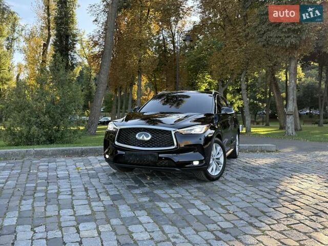 Черный Инфинити QX50, объемом двигателя 2 л и пробегом 84 тыс. км за 23999 $, фото 5 на Automoto.ua