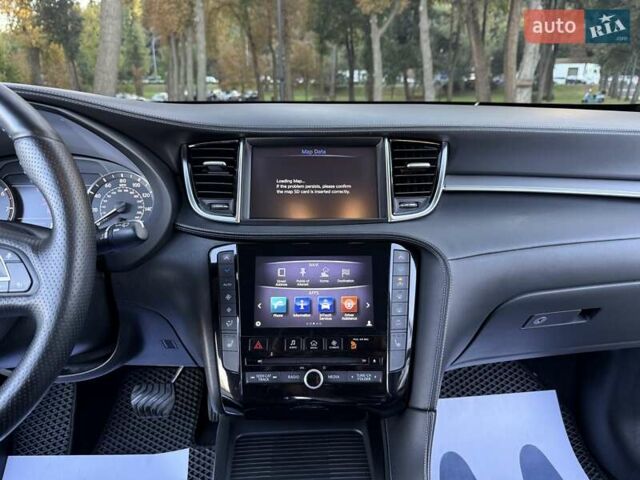 Черный Инфинити QX50, объемом двигателя 2 л и пробегом 84 тыс. км за 23999 $, фото 140 на Automoto.ua