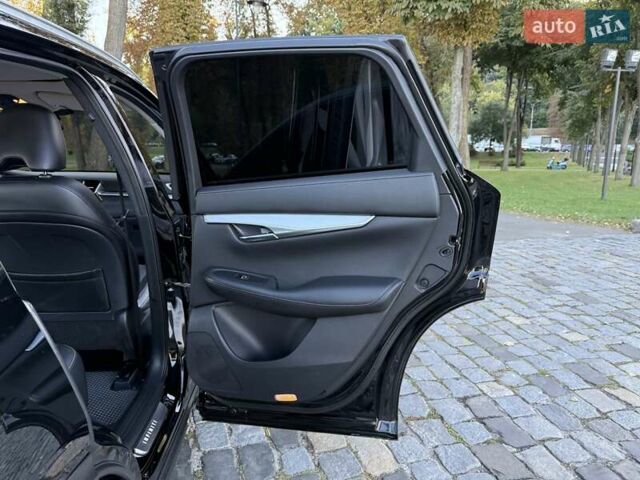 Черный Инфинити QX50, объемом двигателя 2 л и пробегом 84 тыс. км за 23999 $, фото 130 на Automoto.ua