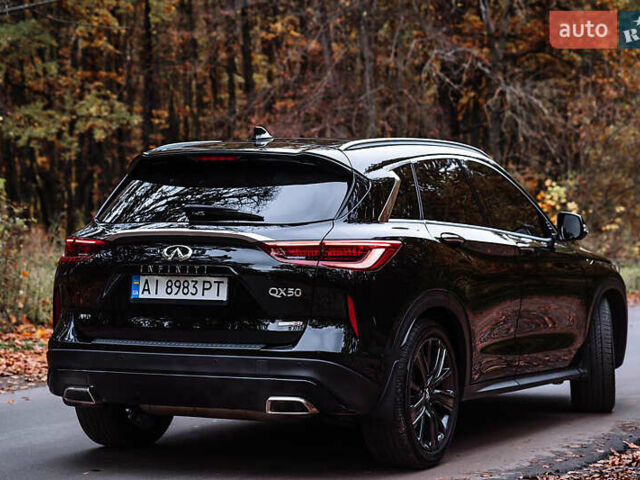 Черный Инфинити QX50, объемом двигателя 2 л и пробегом 64 тыс. км за 24500 $, фото 10 на Automoto.ua