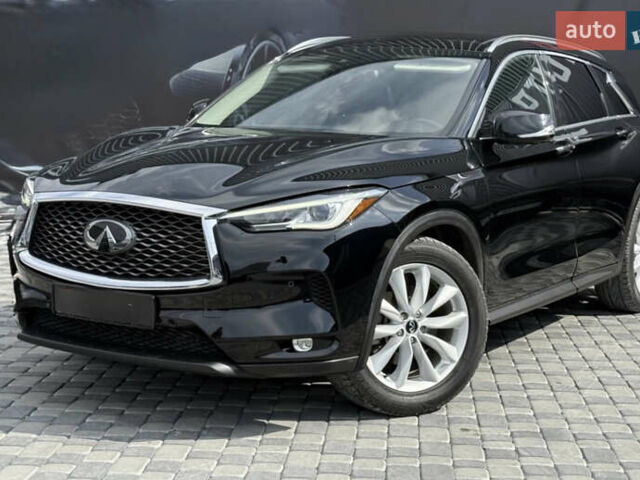 Чорний Інфініті QX50, об'ємом двигуна 1.99 л та пробігом 77 тис. км за 25555 $, фото 16 на Automoto.ua
