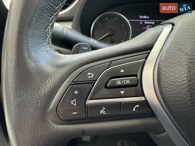 Черный Инфинити QX50, объемом двигателя 2 л и пробегом 135 тыс. км за 21950 $, фото 16 на Automoto.ua