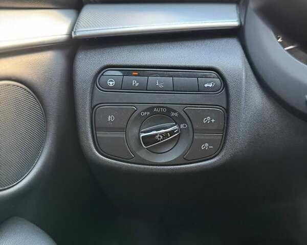 Чорний Інфініті QX50, об'ємом двигуна 1.99 л та пробігом 80 тис. км за 23000 $, фото 23 на Automoto.ua