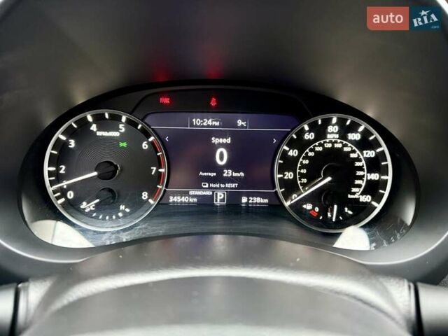 Черный Инфинити QX50, объемом двигателя 2 л и пробегом 34 тыс. км за 24500 $, фото 16 на Automoto.ua