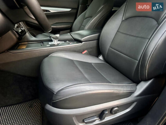 Черный Инфинити QX50, объемом двигателя 1.99 л и пробегом 120 тыс. км за 20350 $, фото 61 на Automoto.ua