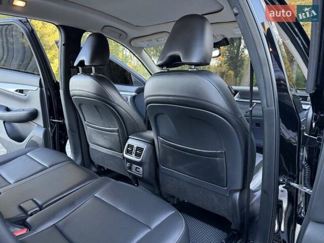 Черный Инфинити QX50, объемом двигателя 2 л и пробегом 84 тыс. км за 23999 $, фото 133 на Automoto.ua