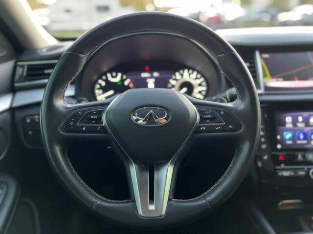Черный Инфинити QX50, объемом двигателя 2 л и пробегом 37 тыс. км за 9000 $, фото 9 на Automoto.ua