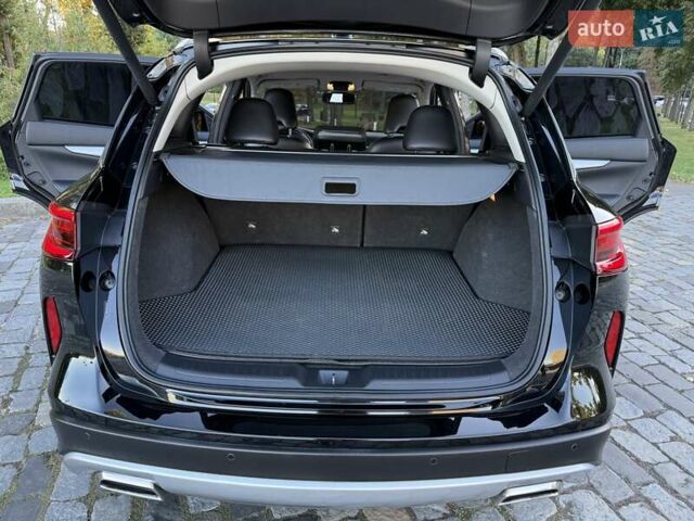 Черный Инфинити QX50, объемом двигателя 2 л и пробегом 84 тыс. км за 23999 $, фото 92 на Automoto.ua