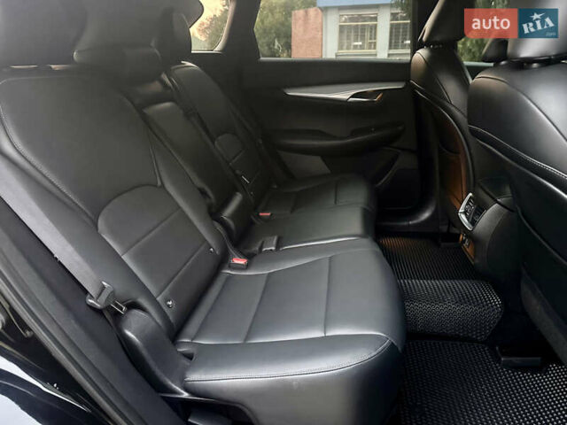 Черный Инфинити QX50, объемом двигателя 1.99 л и пробегом 120 тыс. км за 20350 $, фото 65 на Automoto.ua