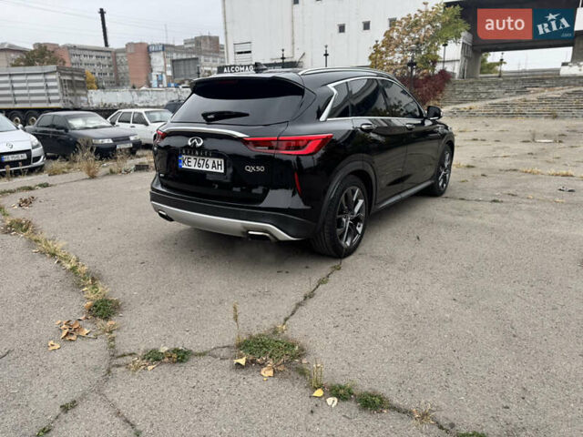 Черный Инфинити QX50, объемом двигателя 2 л и пробегом 129 тыс. км за 24000 $, фото 8 на Automoto.ua