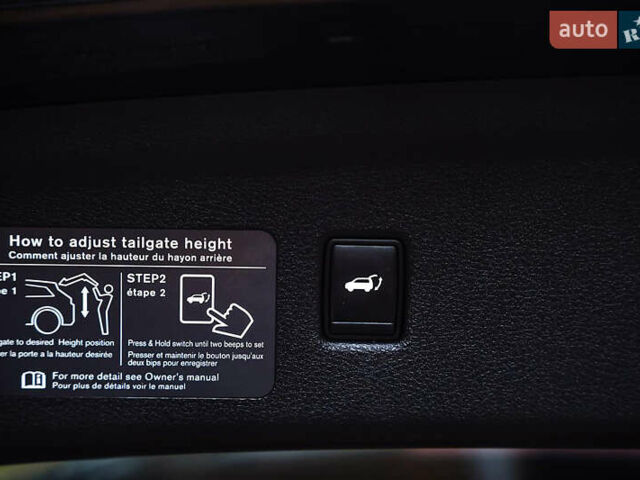 Черный Инфинити QX50, объемом двигателя 2 л и пробегом 64 тыс. км за 24500 $, фото 33 на Automoto.ua