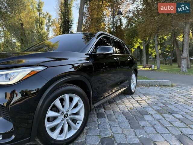 Черный Инфинити QX50, объемом двигателя 2 л и пробегом 84 тыс. км за 23999 $, фото 17 на Automoto.ua