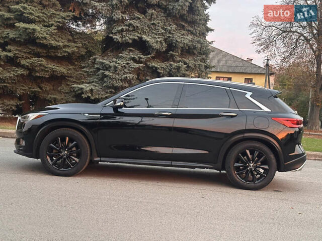 Черный Инфинити QX50, объемом двигателя 1.99 л и пробегом 120 тыс. км за 20350 $, фото 49 на Automoto.ua