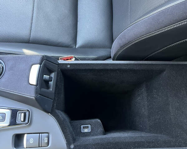 Черный Инфинити QX50, объемом двигателя 0 л и пробегом 51 тыс. км за 25500 $, фото 33 на Automoto.ua