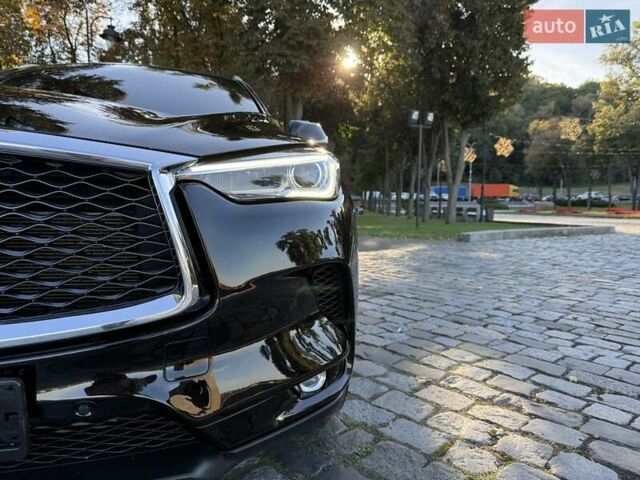Черный Инфинити QX50, объемом двигателя 2 л и пробегом 84 тыс. км за 23999 $, фото 25 на Automoto.ua