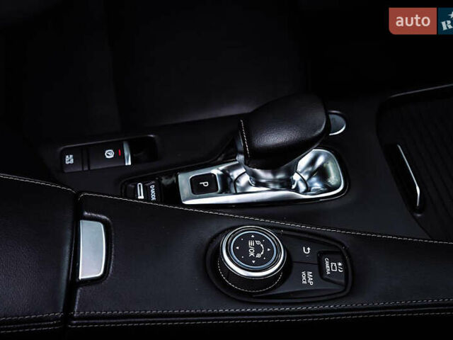 Черный Инфинити QX50, объемом двигателя 2 л и пробегом 64 тыс. км за 24500 $, фото 50 на Automoto.ua