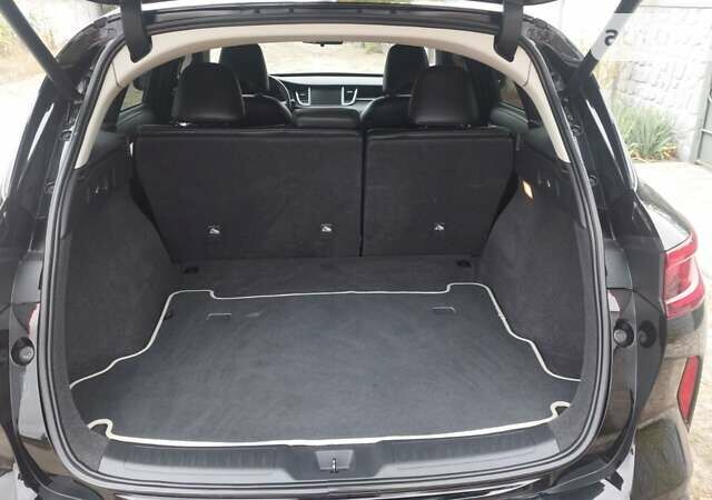 Черный Инфинити QX50, объемом двигателя 2 л и пробегом 32 тыс. км за 26000 $, фото 7 на Automoto.ua