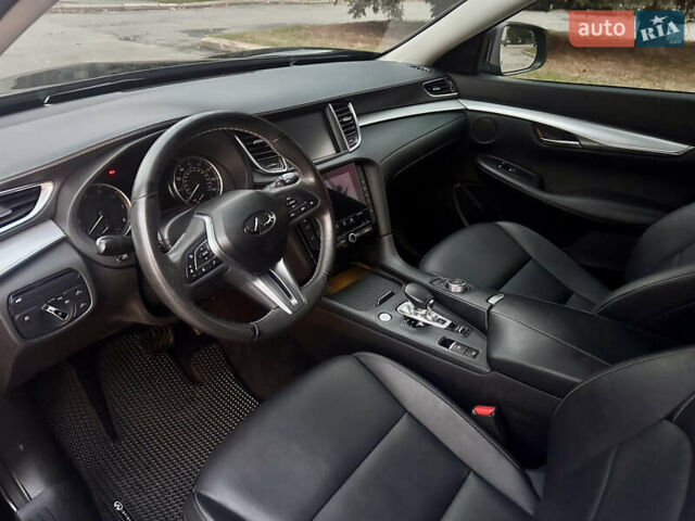 Черный Инфинити QX50, объемом двигателя 1.99 л и пробегом 120 тыс. км за 20350 $, фото 58 на Automoto.ua