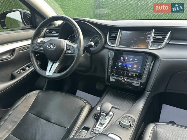 Черный Инфинити QX50, объемом двигателя 2 л и пробегом 79 тыс. км за 26200 $, фото 14 на Automoto.ua