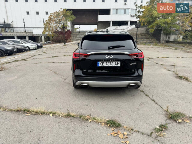 Черный Инфинити QX50, объемом двигателя 2 л и пробегом 129 тыс. км за 24000 $, фото 6 на Automoto.ua
