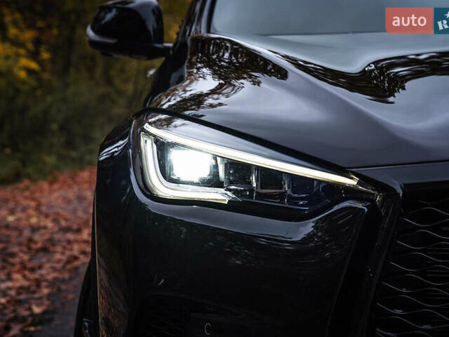 Черный Инфинити QX50, объемом двигателя 2 л и пробегом 64 тыс. км за 24500 $, фото 15 на Automoto.ua