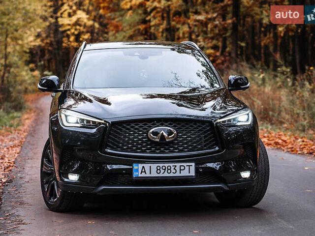 Черный Инфинити QX50, объемом двигателя 2 л и пробегом 64 тыс. км за 24500 $, фото 5 на Automoto.ua