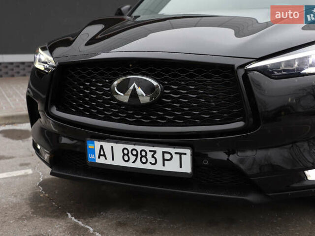 Черный Инфинити QX50, объемом двигателя 2 л и пробегом 63 тыс. км за 26500 $, фото 6 на Automoto.ua