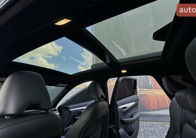 Чорний Інфініті QX50, об'ємом двигуна 2 л та пробігом 54 тис. км за 25888 $, фото 50 на Automoto.ua