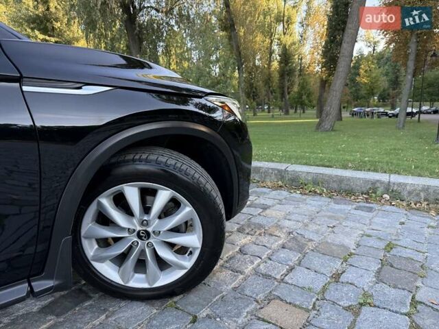 Черный Инфинити QX50, объемом двигателя 2 л и пробегом 84 тыс. км за 23999 $, фото 84 на Automoto.ua