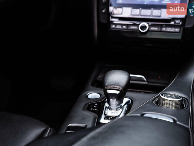 Черный Инфинити QX50, объемом двигателя 2 л и пробегом 64 тыс. км за 24500 $, фото 48 на Automoto.ua