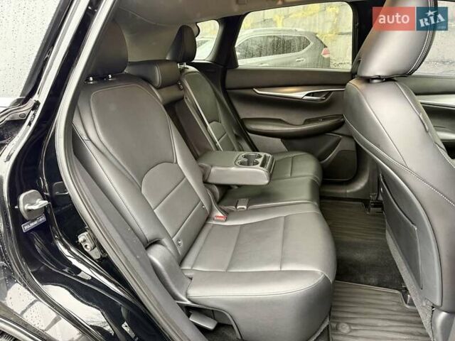 Черный Инфинити QX50, объемом двигателя 2 л и пробегом 34 тыс. км за 24500 $, фото 10 на Automoto.ua
