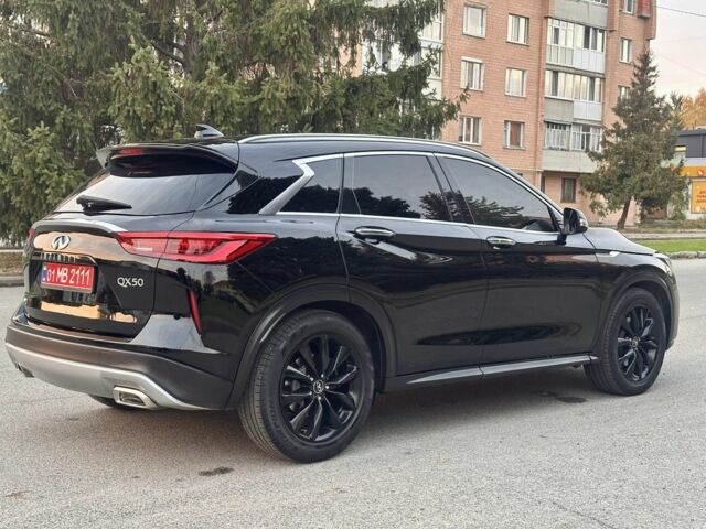 Чорний Інфініті QX50, об'ємом двигуна 2 л та пробігом 120 тис. км за 20800 $, фото 19 на Automoto.ua