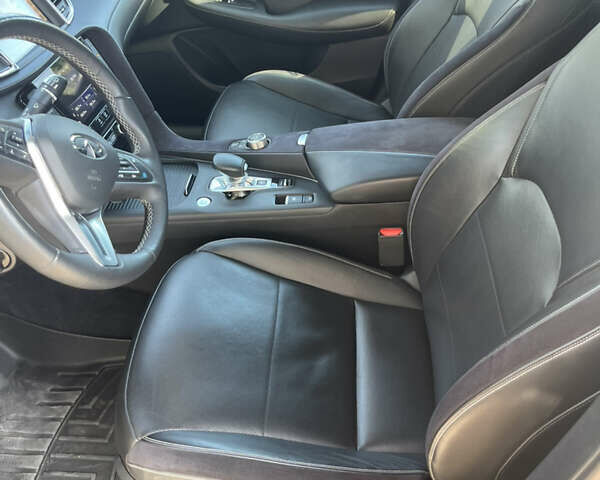 Черный Инфинити QX50, объемом двигателя 0 л и пробегом 51 тыс. км за 25500 $, фото 29 на Automoto.ua