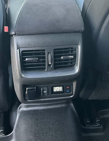 Черный Инфинити QX50, объемом двигателя 0 л и пробегом 51 тыс. км за 25500 $, фото 39 на Automoto.ua