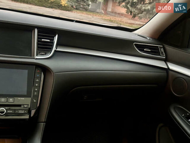 Черный Инфинити QX50, объемом двигателя 1.99 л и пробегом 120 тыс. км за 20350 $, фото 78 на Automoto.ua